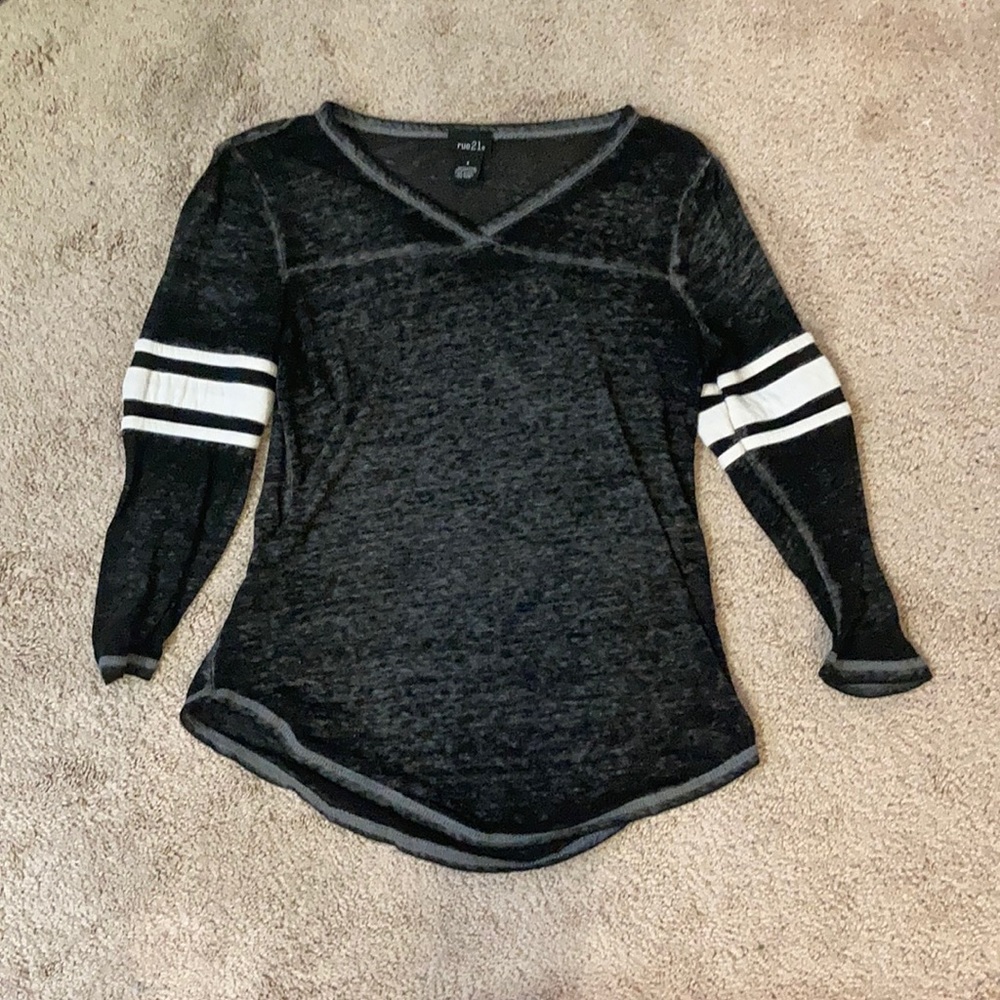 S rue 21 long sleeve